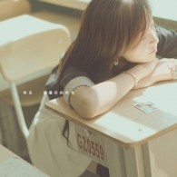 摇头摆尾生肖打一生肖